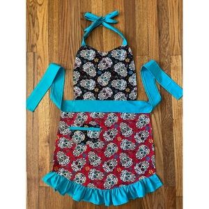 ✨☠️❤️💙🖤💫Handmade Skull Apron